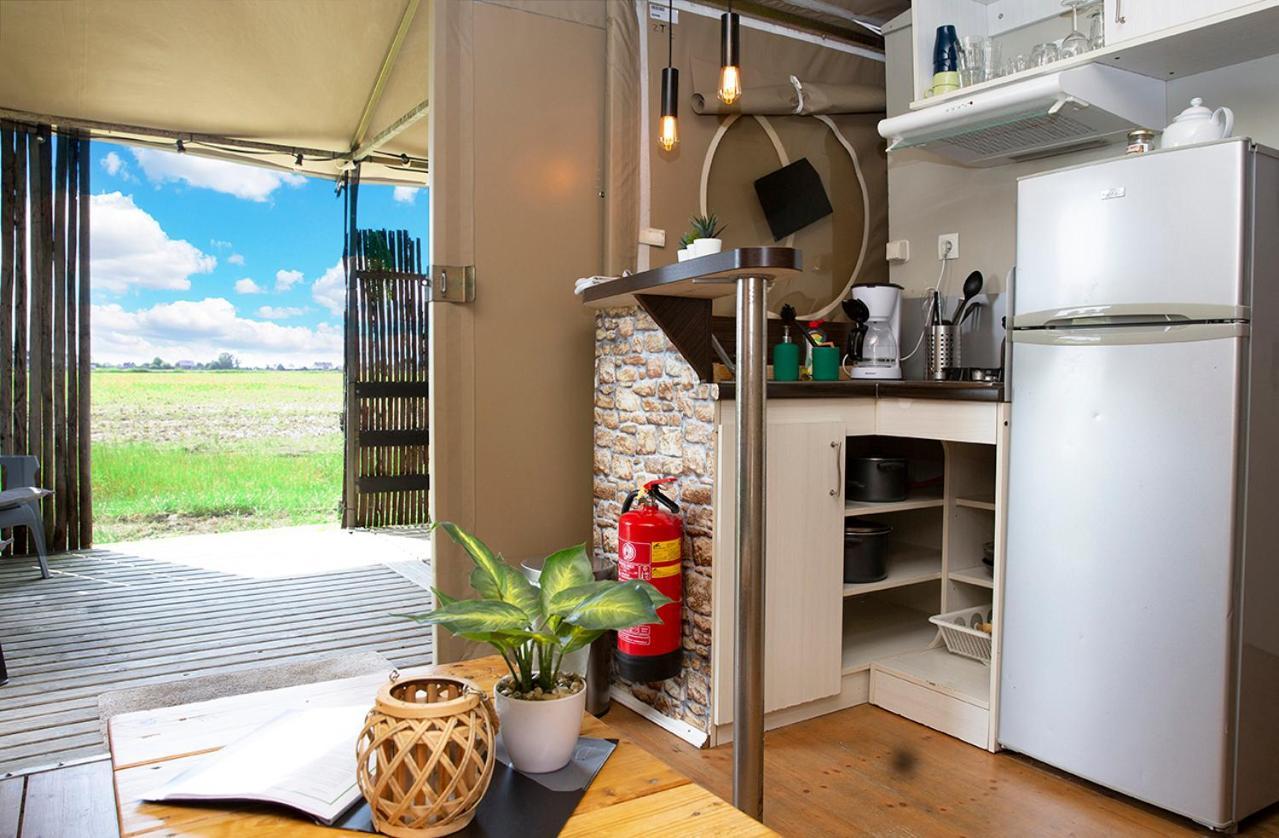 Boerderij Camping Nixhoeve Genderen Екстериор снимка